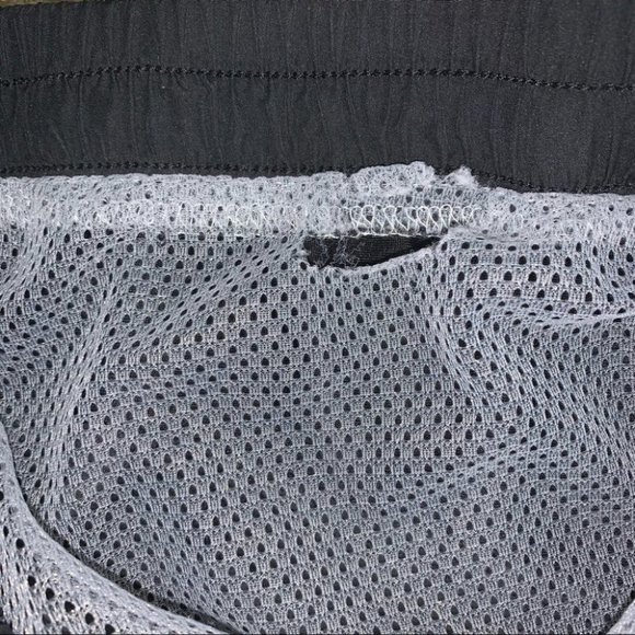 Adidas Track Pants Athletic  Black White Mesh‎ Zip Hem Women’s Size Medium - Picture 10 of 10